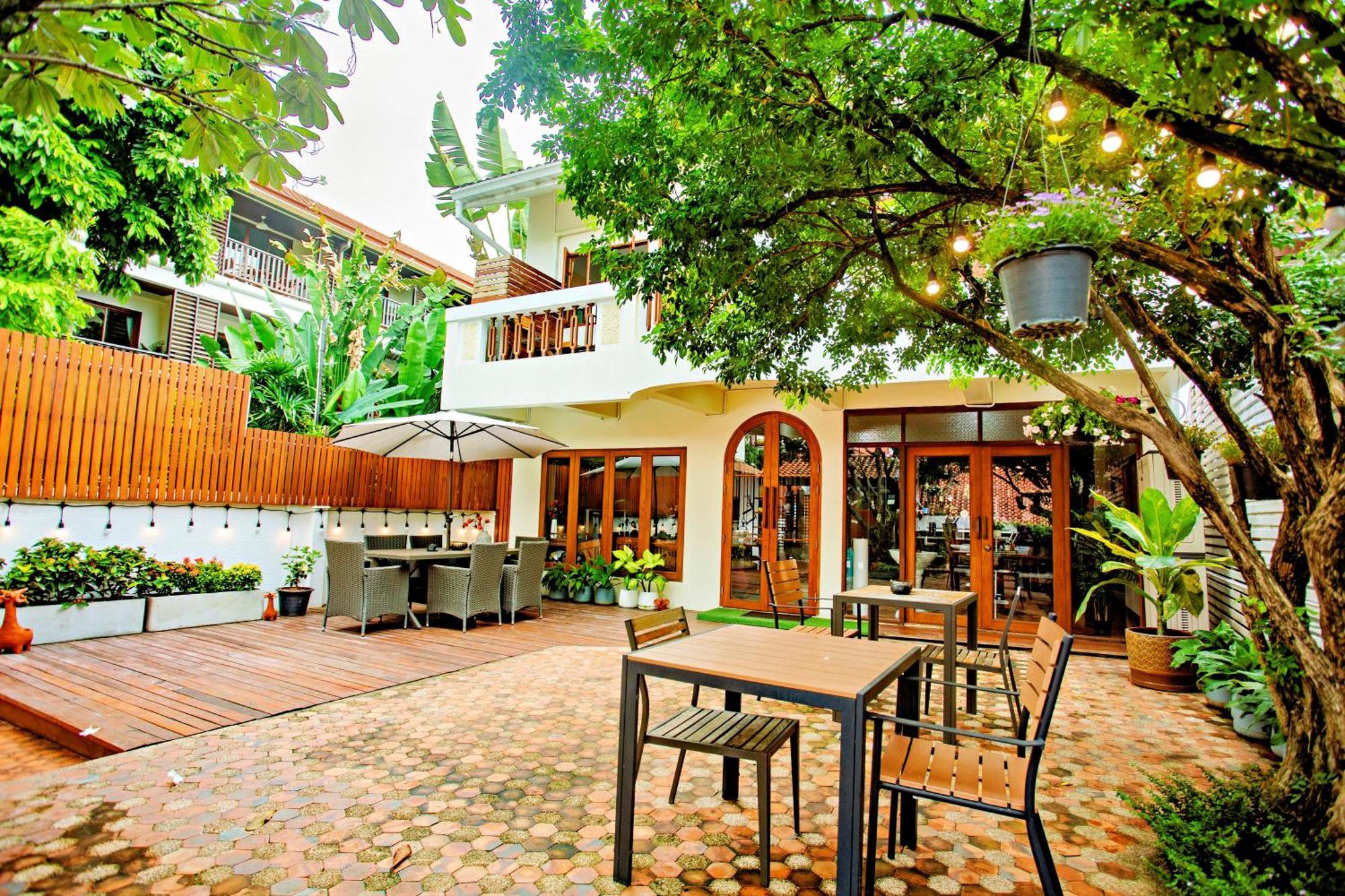 Art House Old City Chiang Mai Exterior photo
