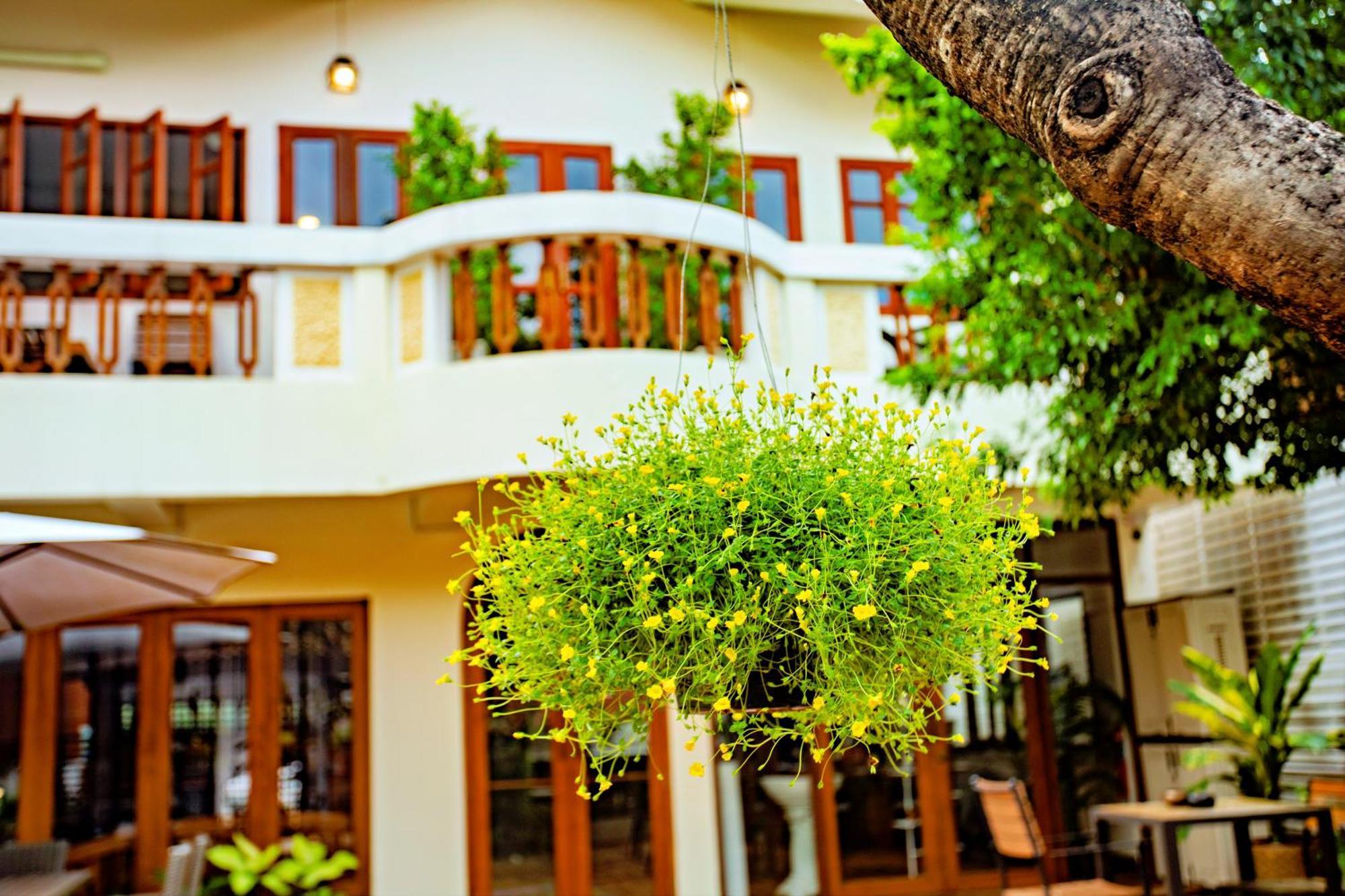 Art House Old City Chiang Mai Exterior photo
